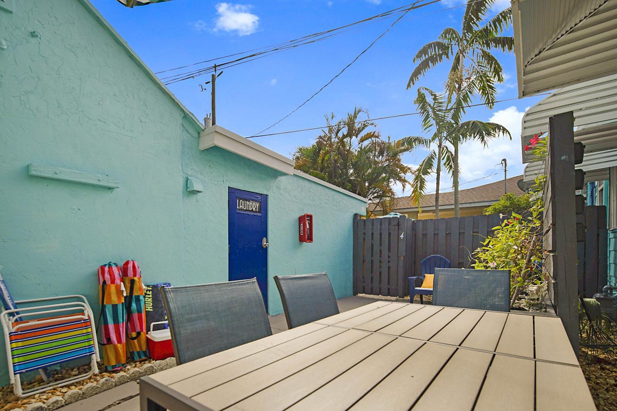 Steps To Beach & Downtown! Spacious Beach Bungalow #2 Lake Worth Beach Exterior photo